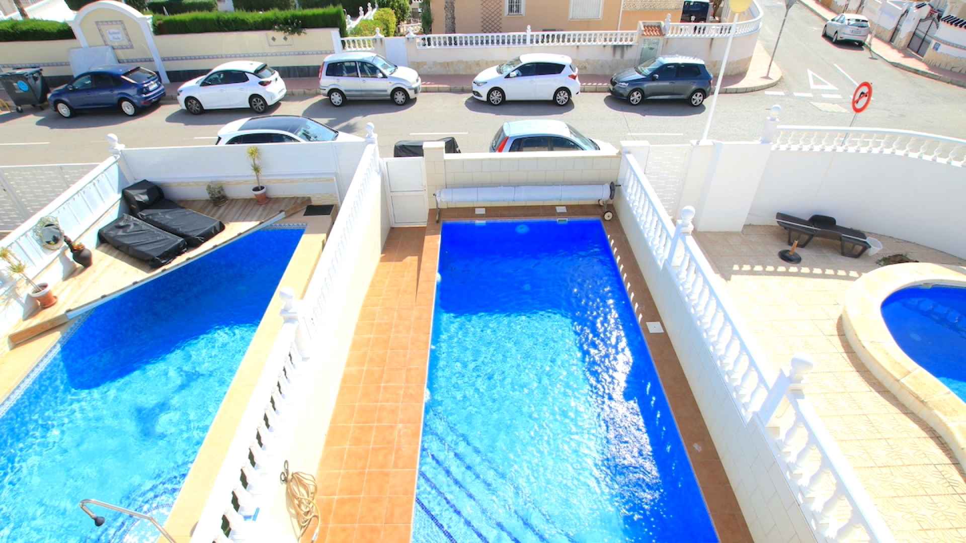49025_sun_drenched_3_bed_townhouse_with_a_private_pool_020625110755_img_3556