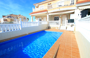 49025_sun_drenched_3_bed_townhouse_with_a_private_pool_020625110754_img_3517
