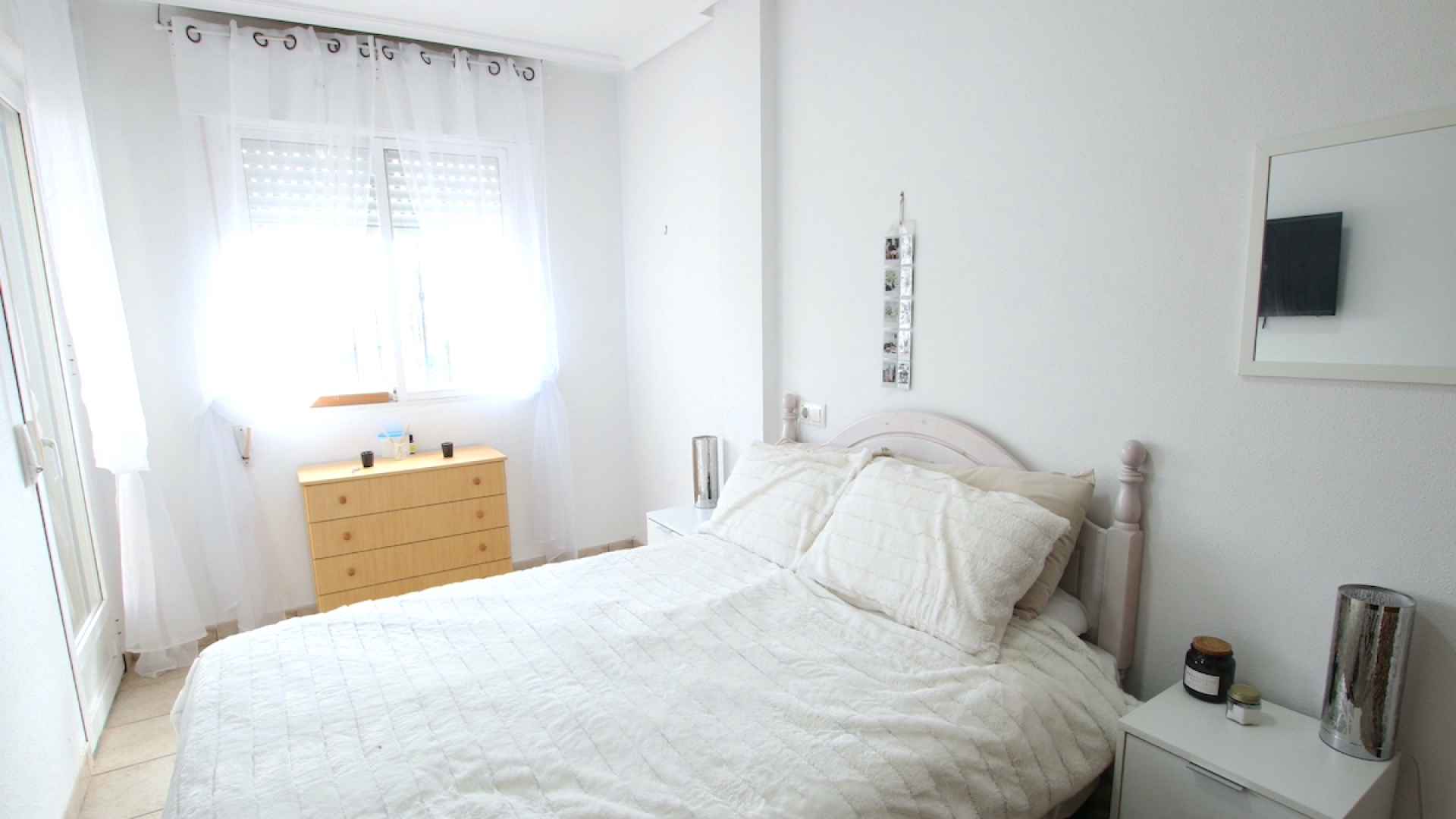 49032_wonderful_three_bedroom_end_townhouse_with_sea_views_060625140558_img_3735