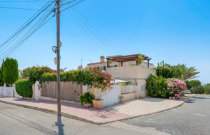 Ref:200-4137-Three Bedroom Quad Style, Corner Plot Villa In Ciudad Quesada.-Alicante-Spain-Quad-Resale