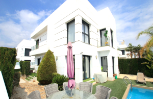 200-4554, Four Bedroom Detached Villa In Dona Pepa, Ciudad Quesada.