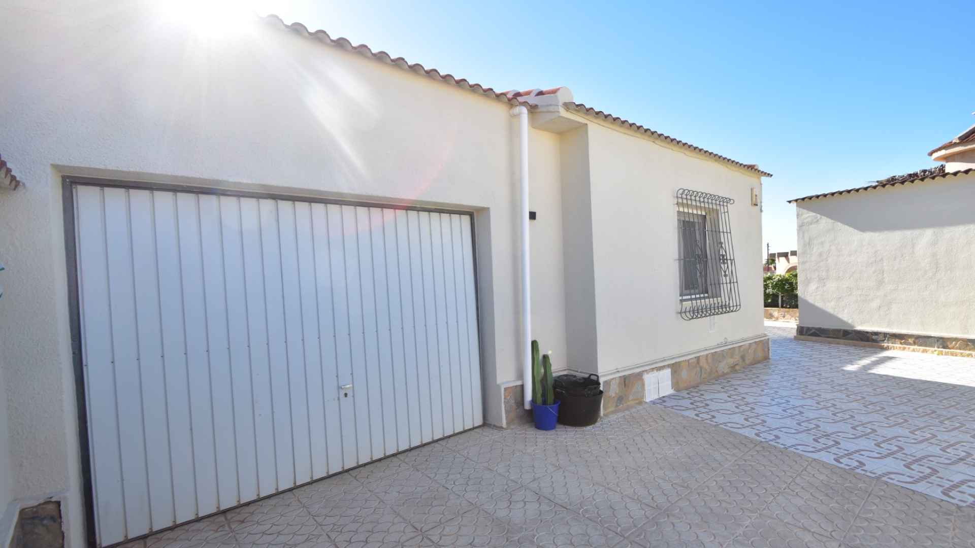 o_1jaj6skf5fkg14tq1np71vf91j9e2b