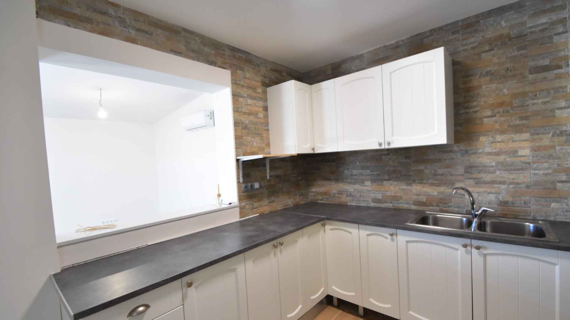 o_1jaj6vfgt208gn1u6rrik1u68