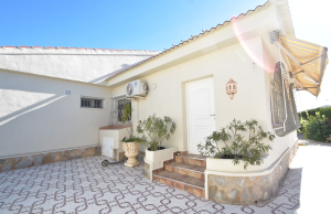 o_1jaj6skf5md8pqu5gdhgq17vr29