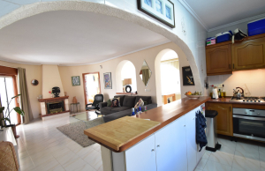 o_1jaj7a8l111a51nd2f2j1gf5ekrao