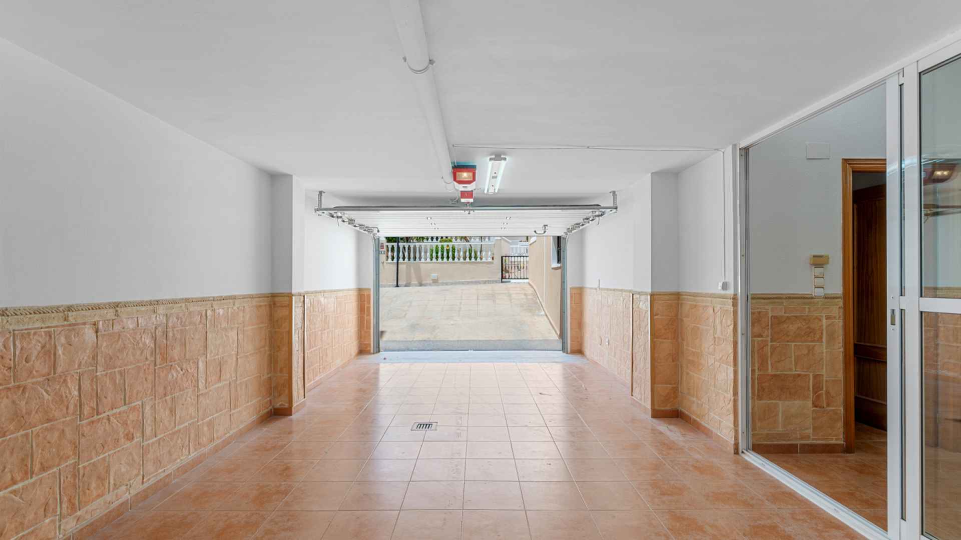 WEBSITE-44