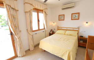 49095_stunning_3_bedroom_coastal_semi_detached_villa_280725133537_img_5526
