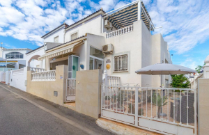 200-4304, Three Bedroom Quad Style Townhouse In Los Balcones, Torrevieja.