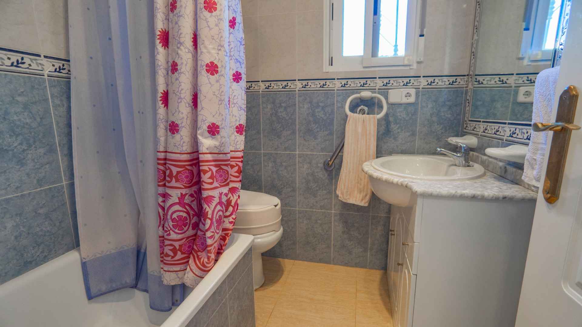 resale-detached-villa-guardamar-del-segura-el-raso_298619_xl