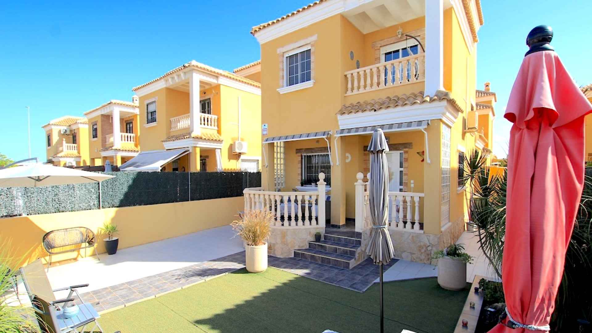 49152_stylish_three_bedroom_detached_villa_with_space_for_a_pool_240925084707_img_7436