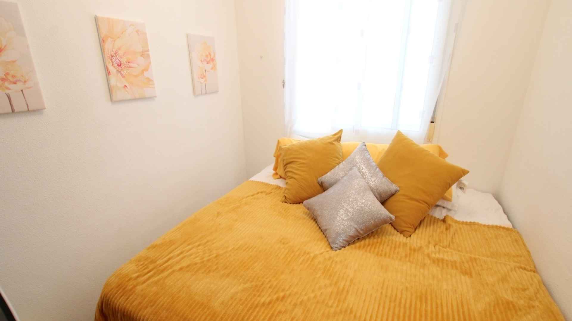 49146_bright_and_spacious_3_bedroom_townhouse_in_lo_crispin_160925190107_img_7131