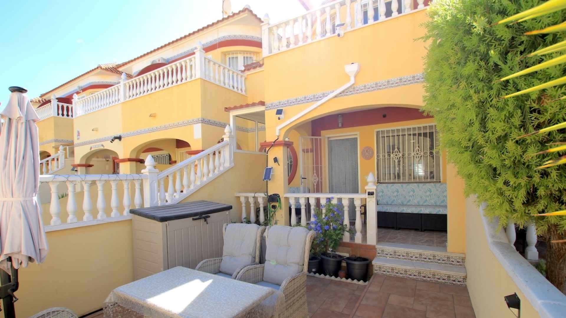 49146_bright_and_spacious_3_bedroom_townhouse_in_lo_crispin_160925190109_img_7100