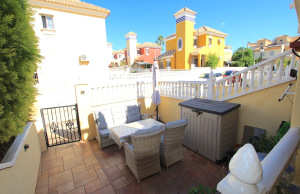 49146_bright_and_spacious_3_bedroom_townhouse_in_lo_crispin_160925190109_img_7097