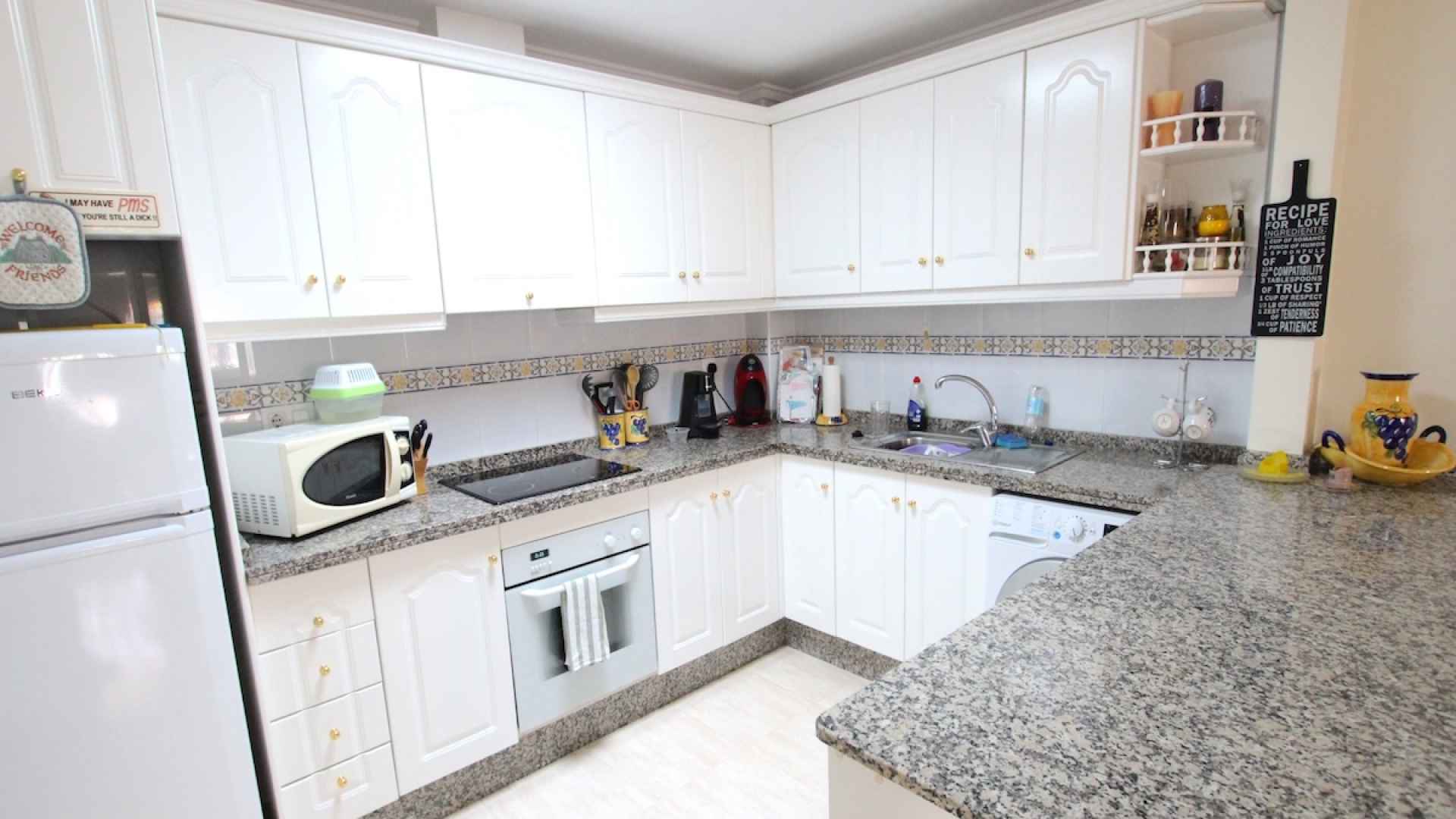 49153_sun_drenched_3_bedroom_property_with_a_large_garden_250925162034_img_7548