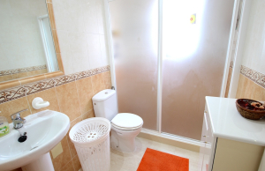 49153_sun_drenched_3_bedroom_property_with_a_large_garden_250925162032_img_7563