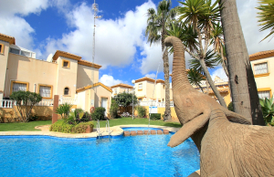 49153_sun_drenched_3_bedroom_property_with_a_large_garden_250925162038_1