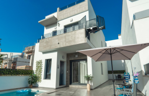 200-4340, Three Bedroom Detached Villa In La Florida, Orihuela Costa.