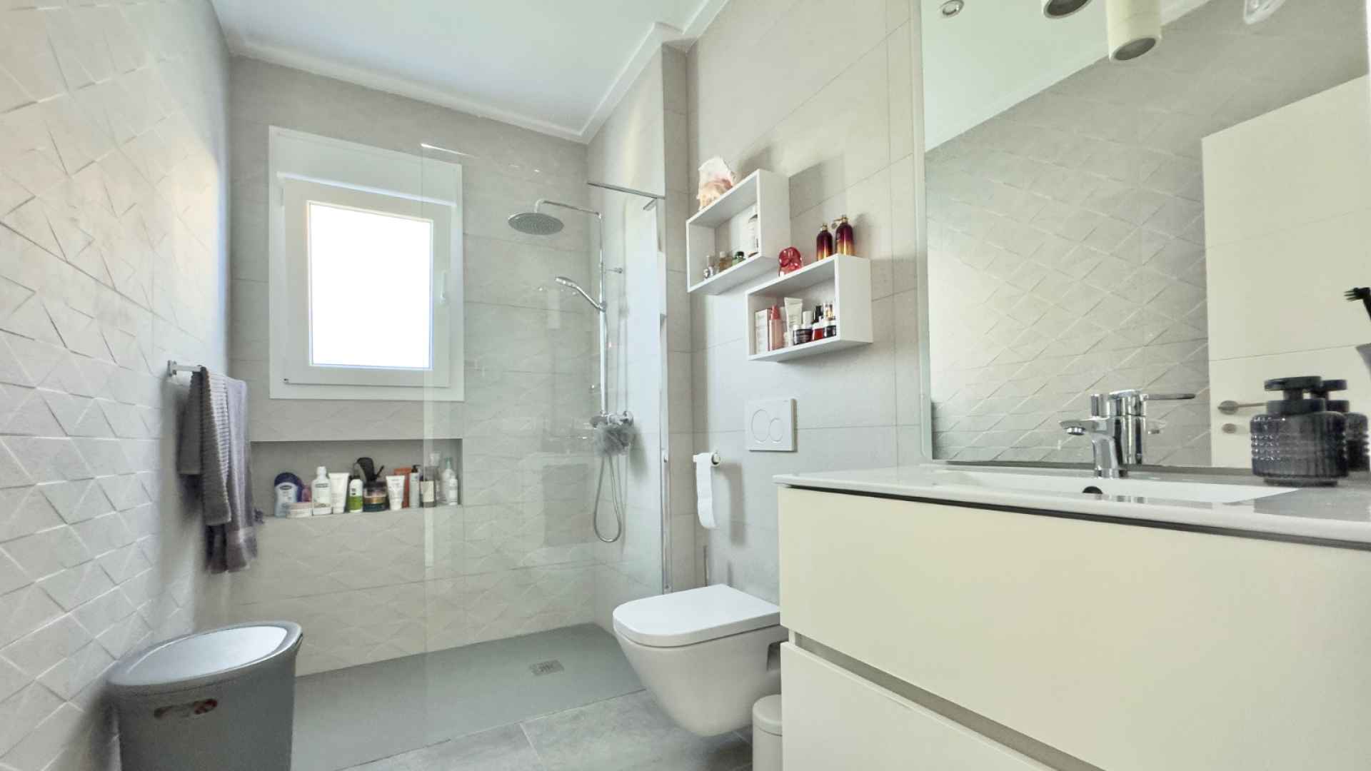 o_1j8as52vk11721goi1csjm5tdso35