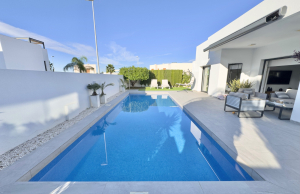 o_1j8as52vks7kaprmh121v2383h