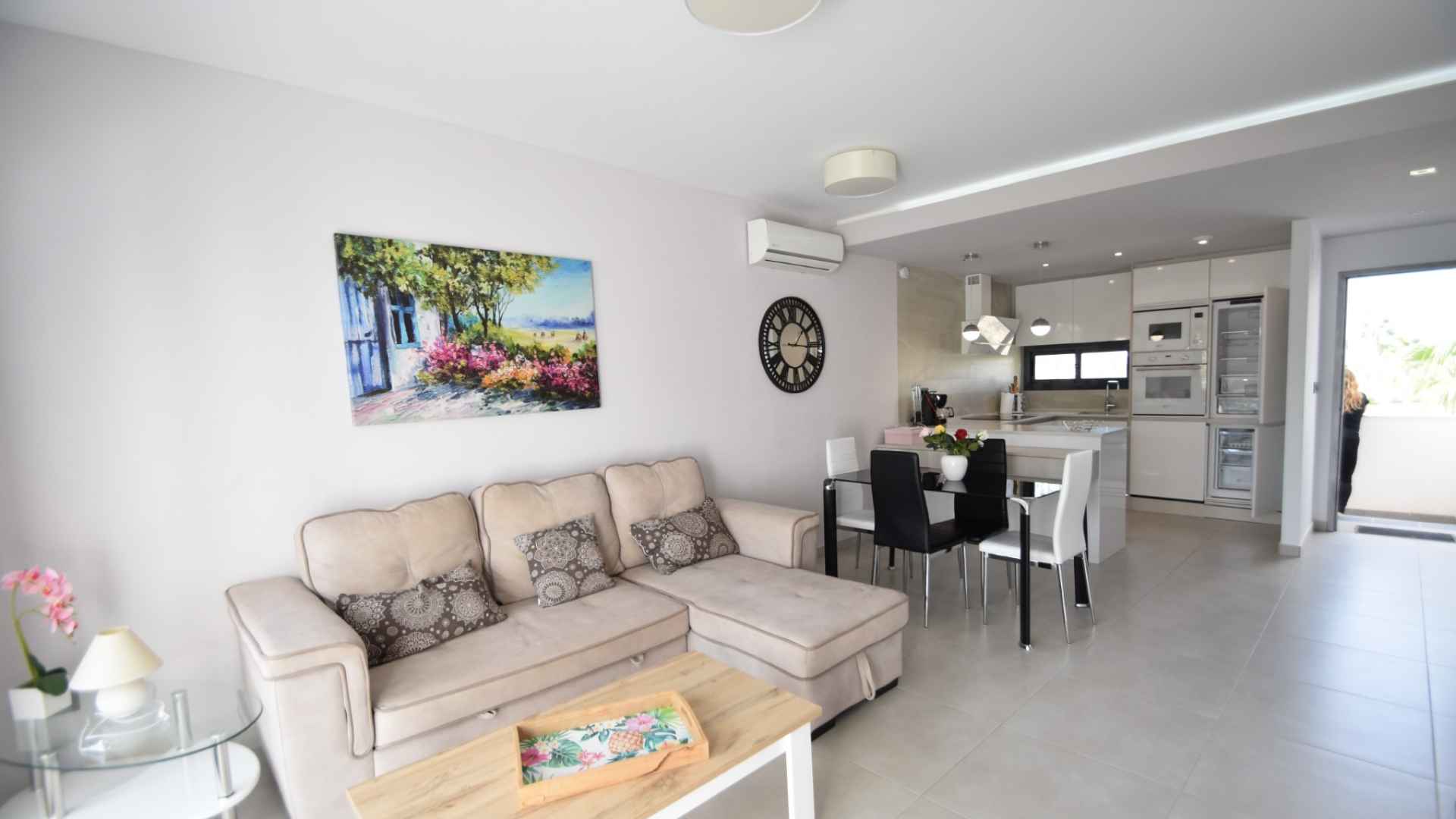 o_1j8te7i313hr19s24li1trdhpd67