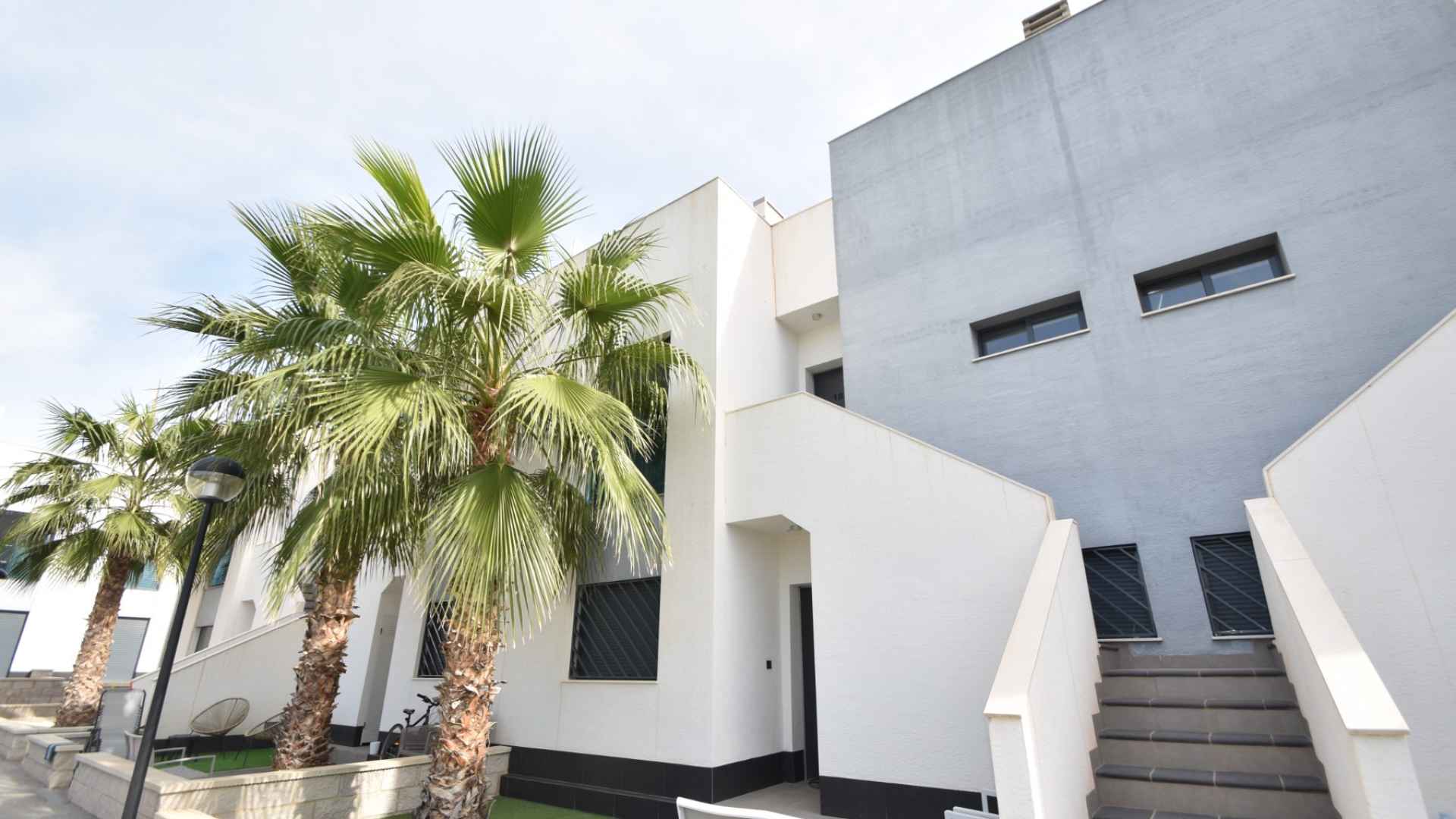 o_1j8te92fmk71b0g63qa507eu7s