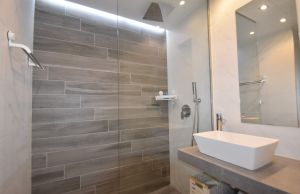 o_1j8te4ibt11a212ec7h51jq36mm26