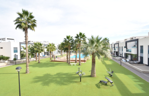 o_1j8te6fde14dielk652olf7g33u