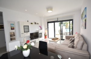 o_1j8te7i319ha1om7187h14gseo166