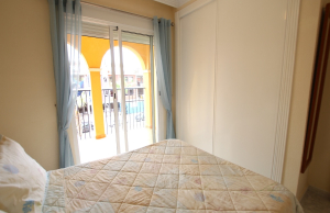 49160_fabulous_2_bedroom_duplex_style_townhouse_village_setting_071025183334_img_8250