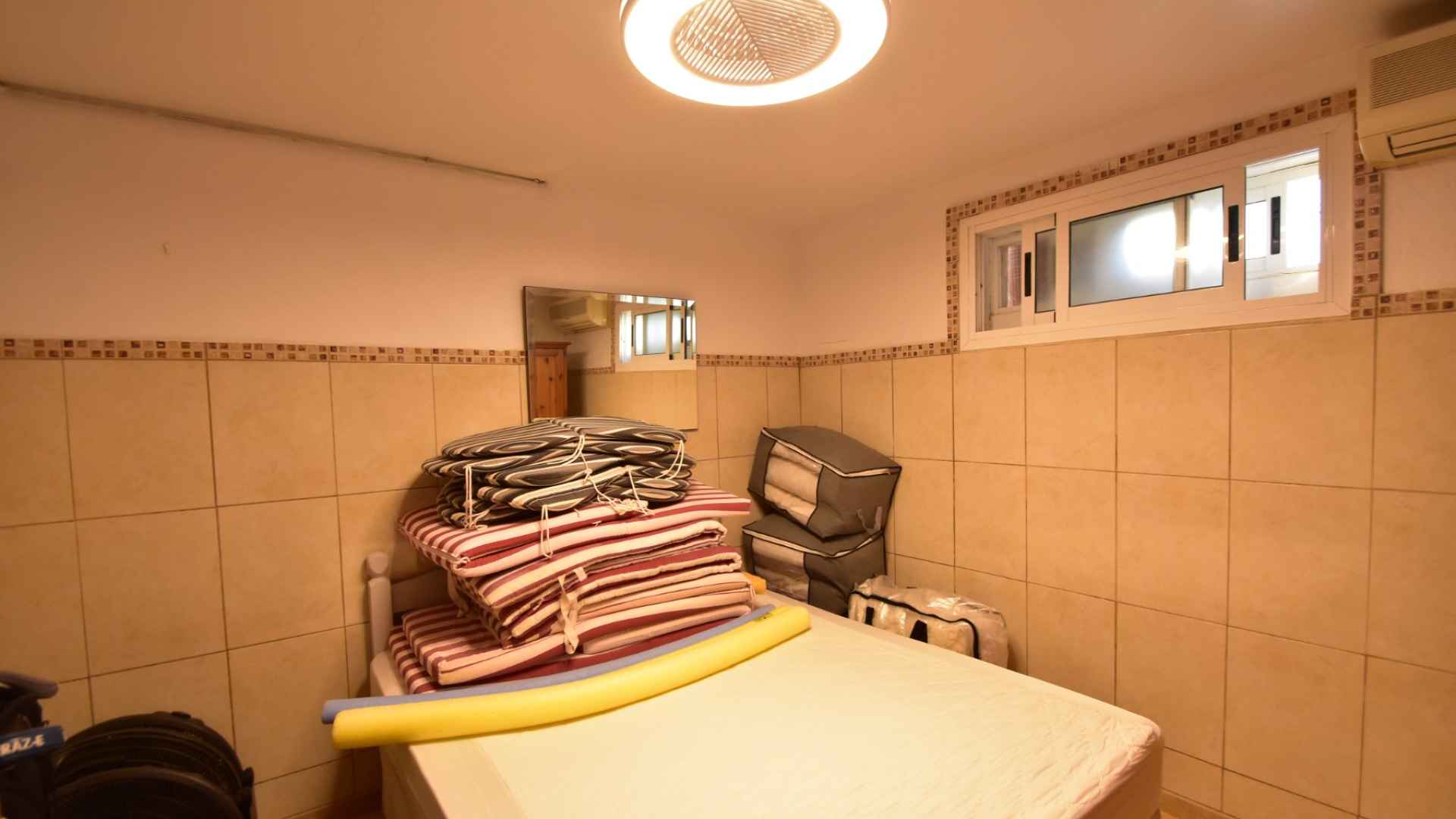 o_1j97m8beo1d56crd1f121lo71rota5