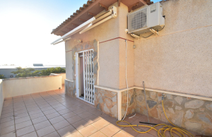 o_1j97m5hst17dfijn19cf1g6p1re99a