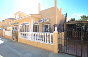 200-4420, Two Bedroom Bungalow In Los Balcones, Torrevieja.