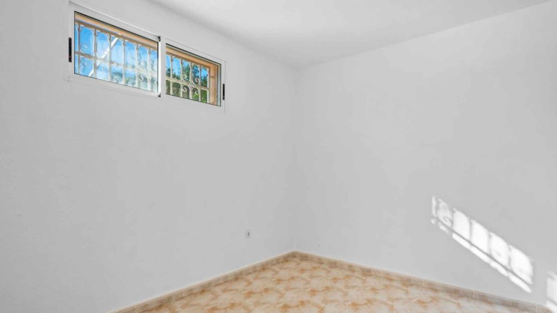 frontpic101-be707-1024x768