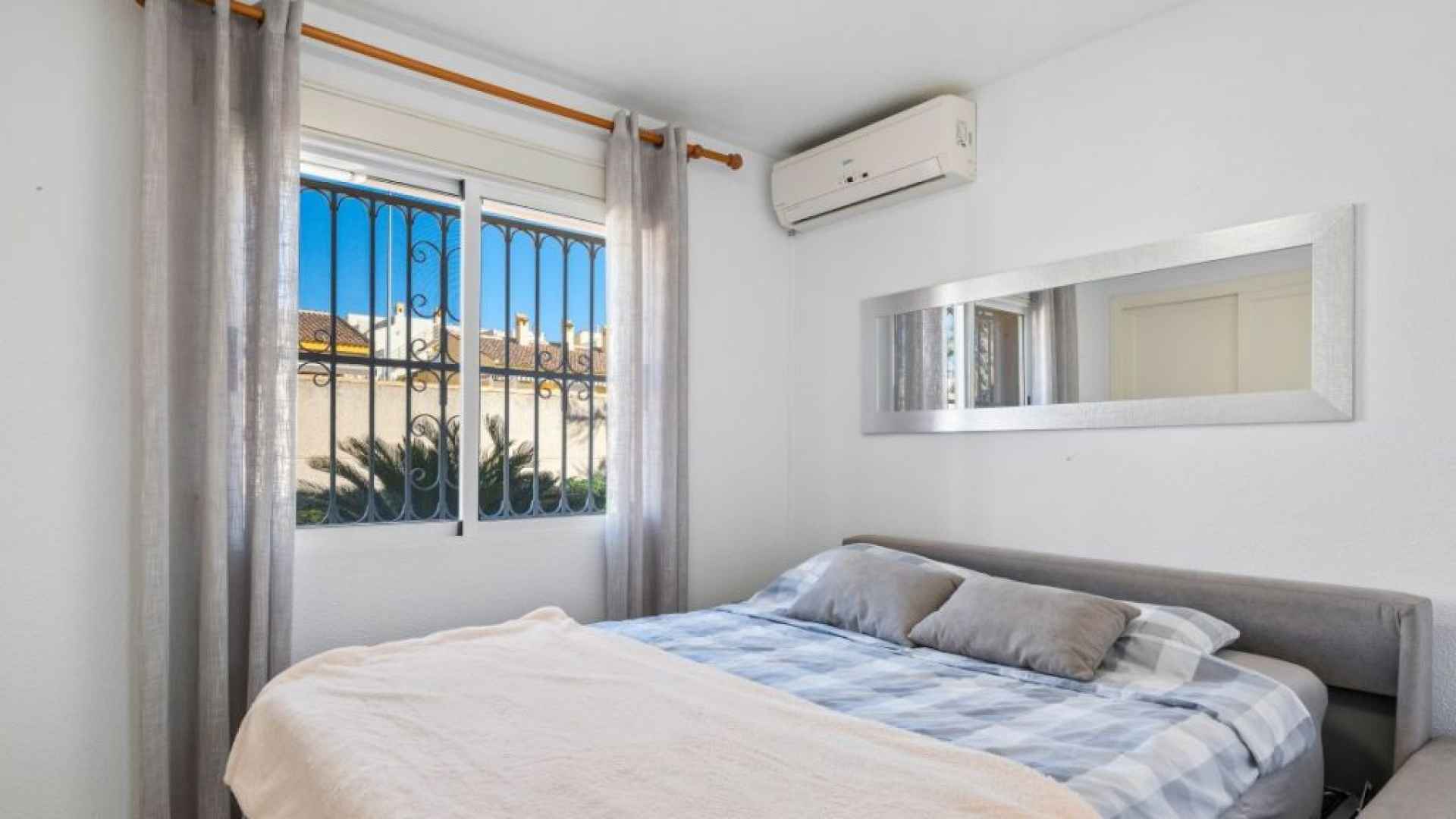 frontpic40-be707-1024x768