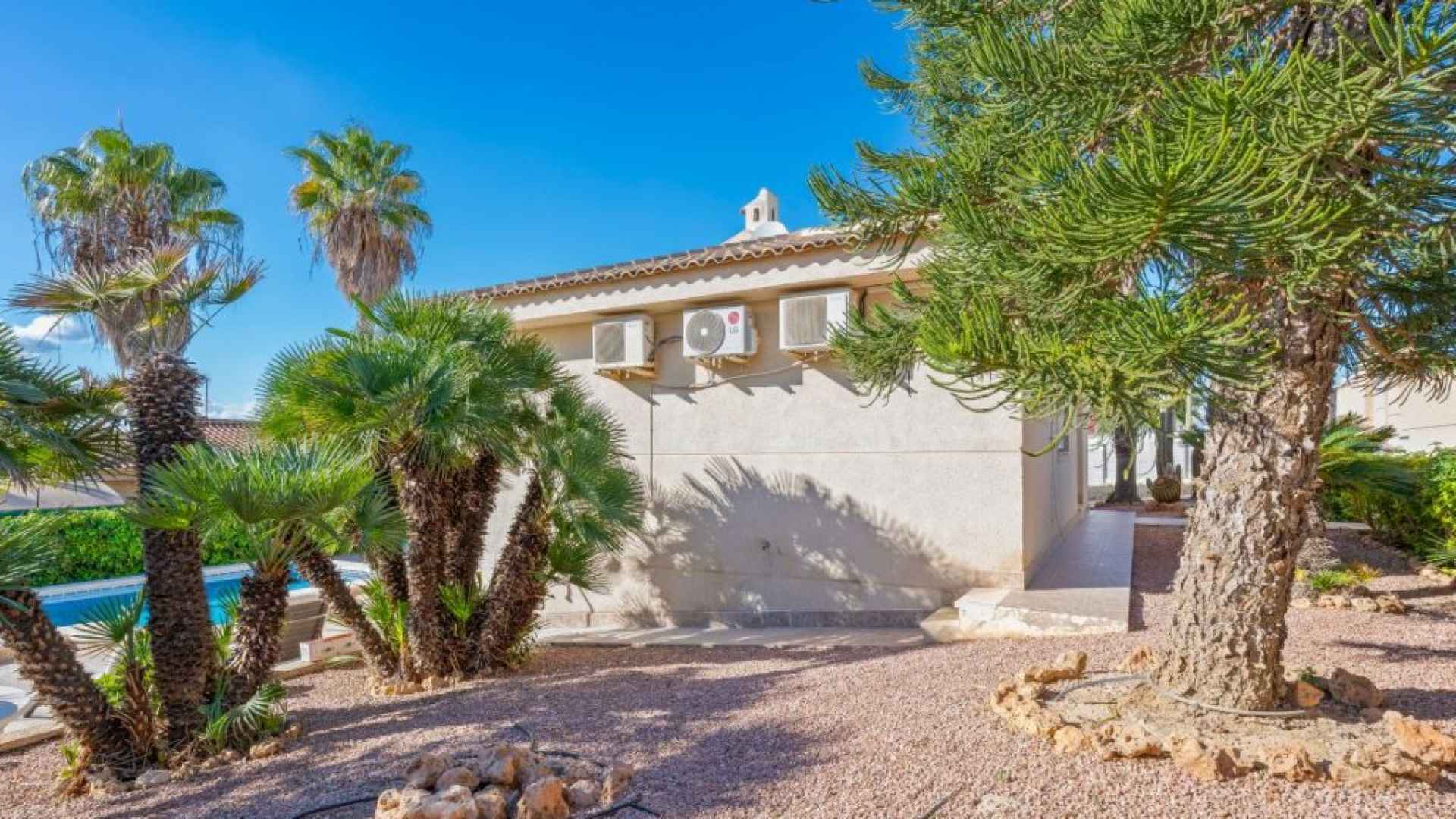 frontpic5-be707-1024x768