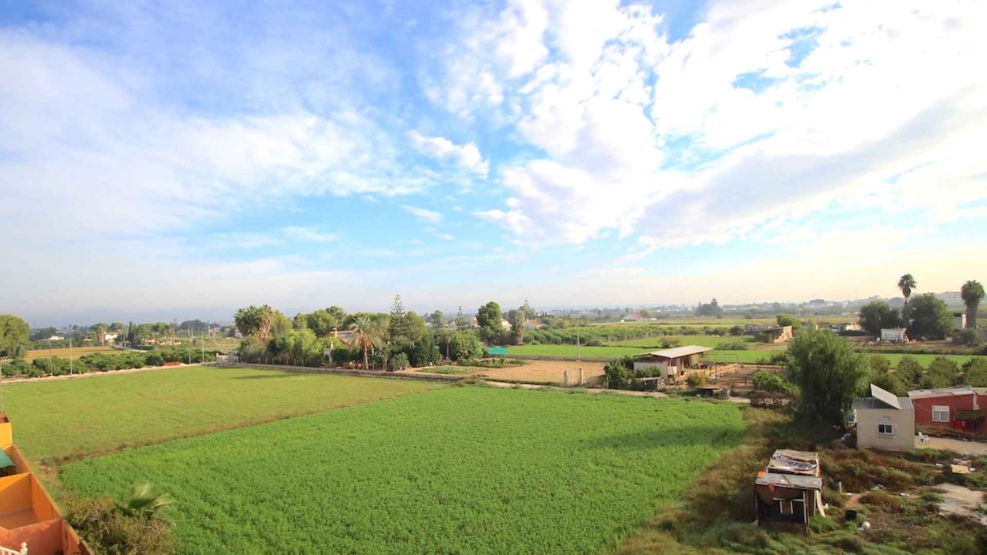 49183_spacious_2_bedroom_2_bathroom_apartment_with_secure_parking_201025154010_img_9209