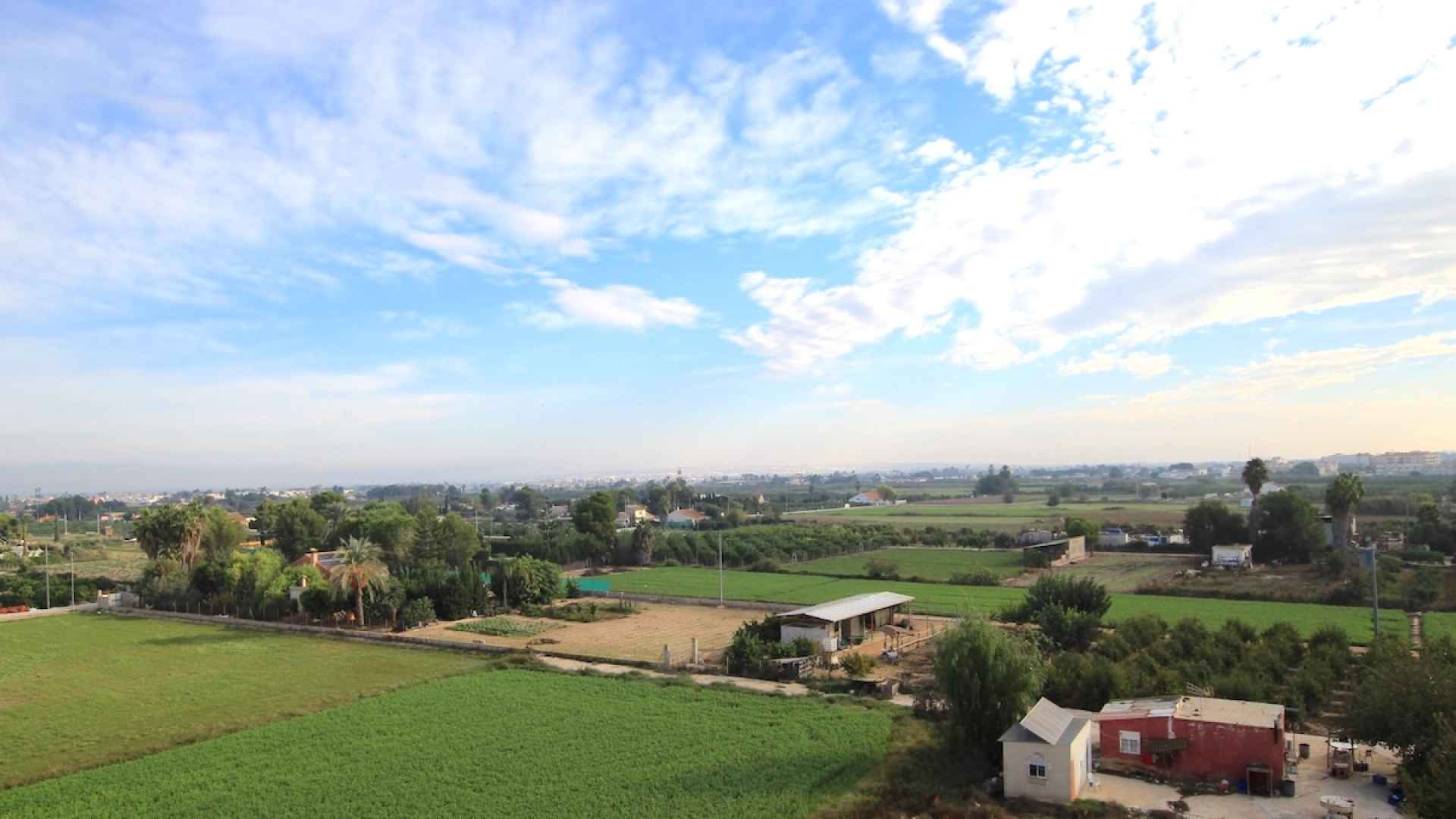 49183_spacious_2_bedroom_2_bathroom_apartment_with_secure_parking_201025154010_img_9221