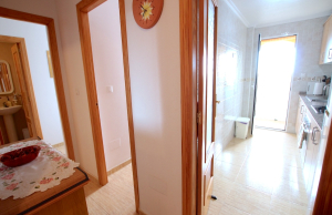 49183_spacious_2_bedroom_2_bathroom_apartment_with_secure_parking_201025154009_img_9170