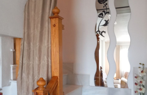 315b34a4-10d4-48c9-99ea-ece8c8416c53