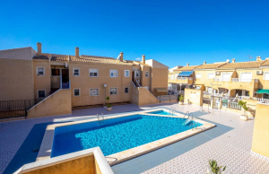 resale-upper-floor-torrevieja-pueblo-centro_165422_xl