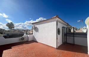 o_1jacdaslp41t1bmv1rs21p541tie4j