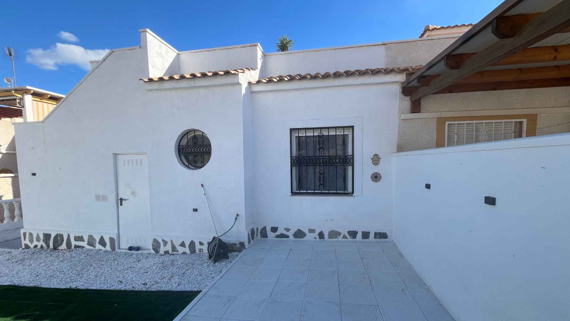 o_1jaccsur61cu91ikm1blt13k81rh4l