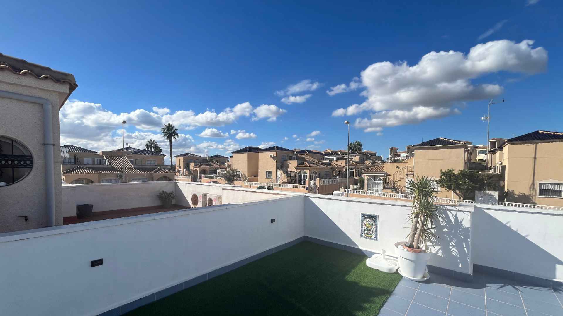 o_1jaccsur61irt11cbdgt1vsoqb549