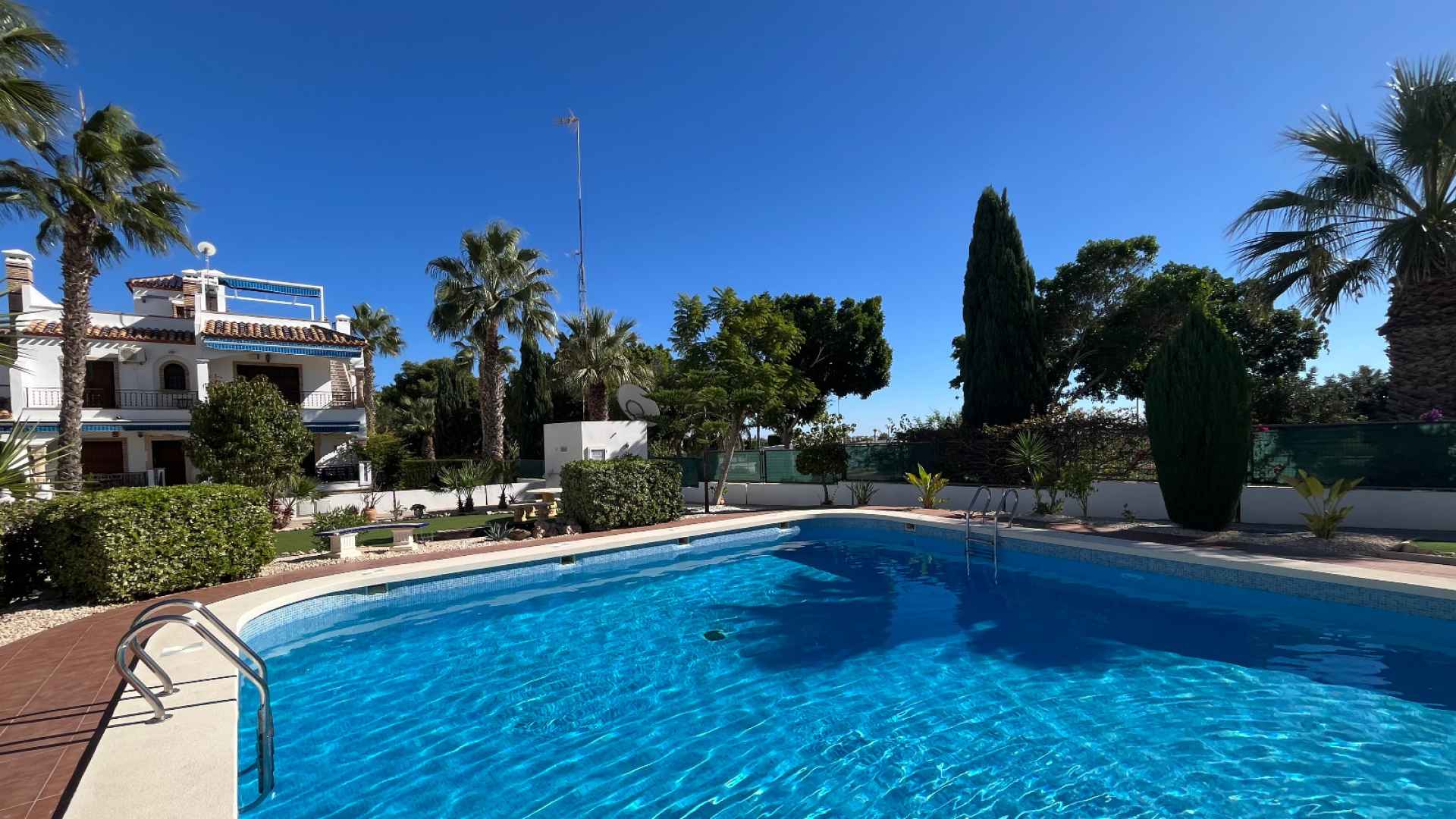 d6915cea5c85226915cea5c8564