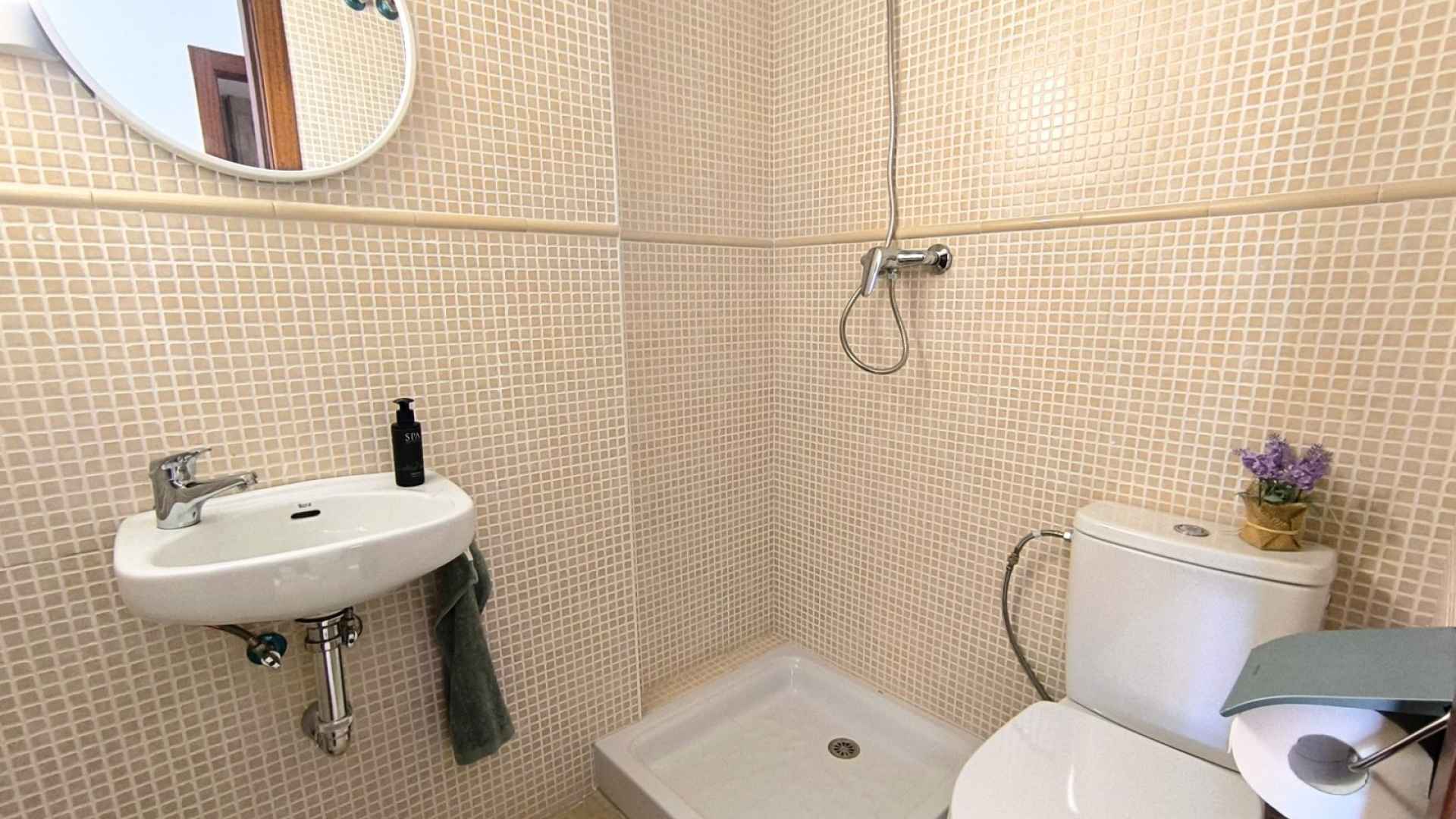 re-sale-townhouse-bigastro_88686_xl