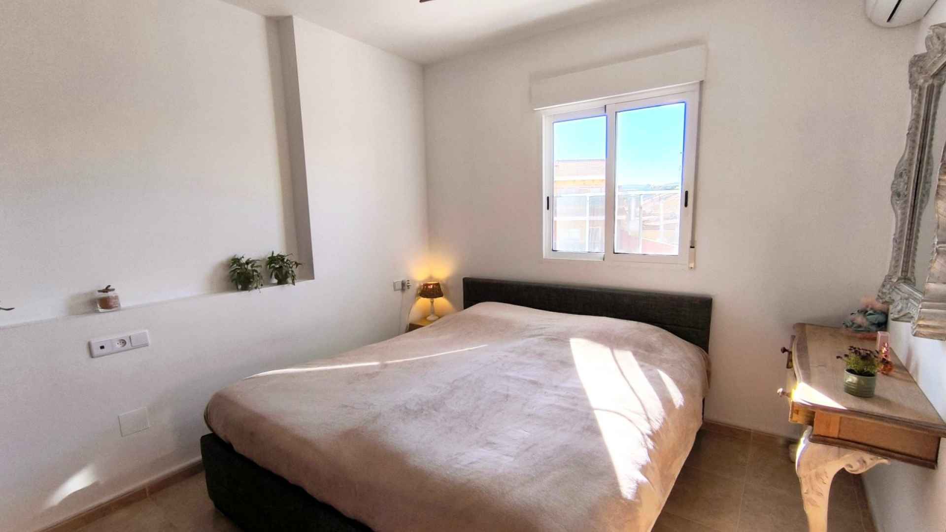 re-sale-townhouse-bigastro_88693_xl