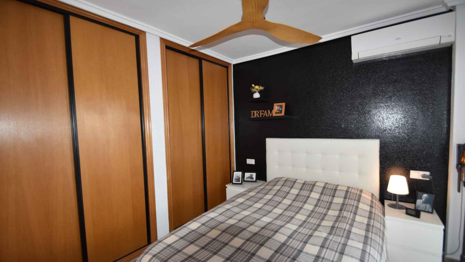 o_1j9uql8sp1mbd11l81iv81m051cr53i