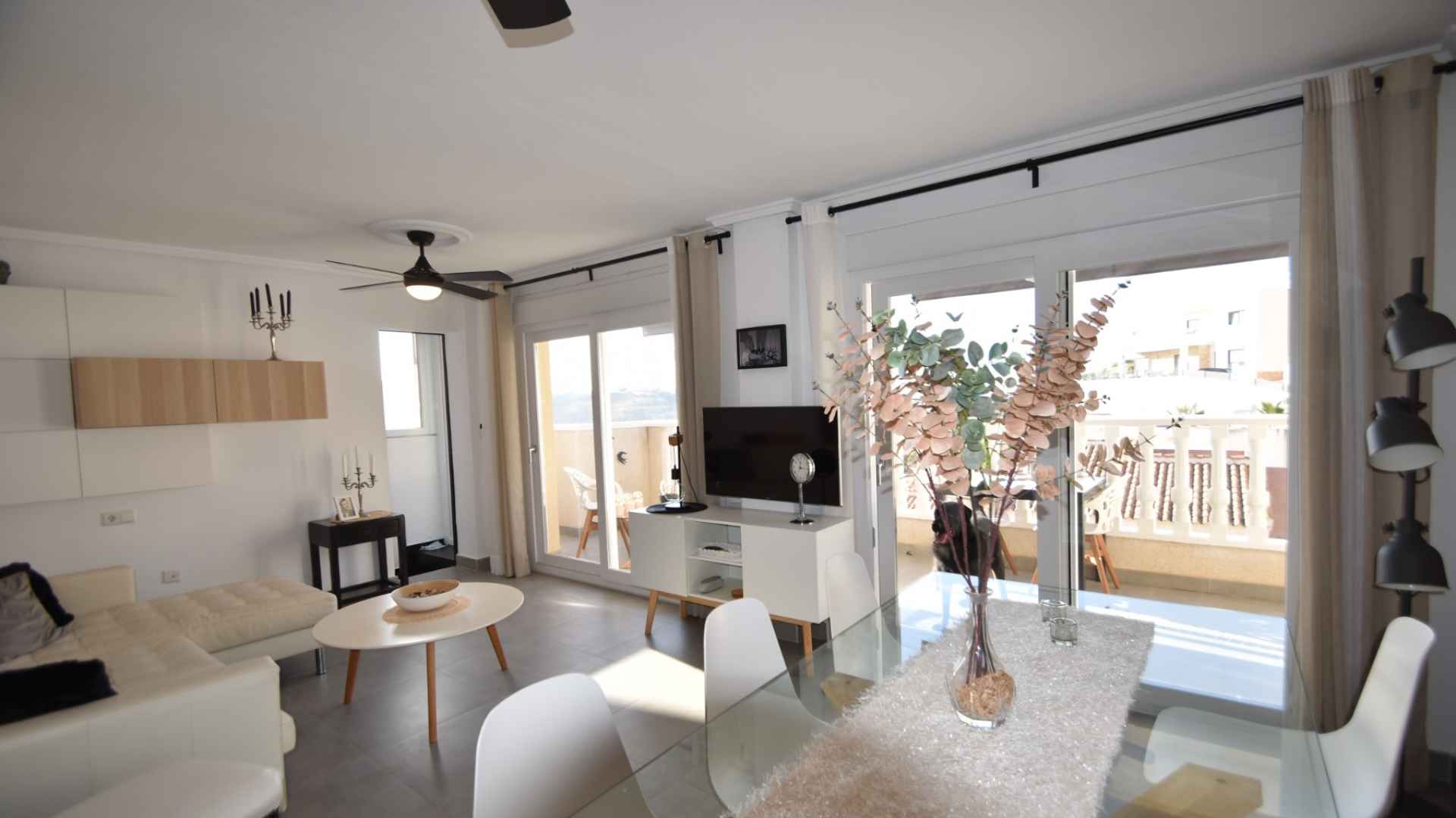 o_1j9uqq1aoss01o1l2kt6c610df5c