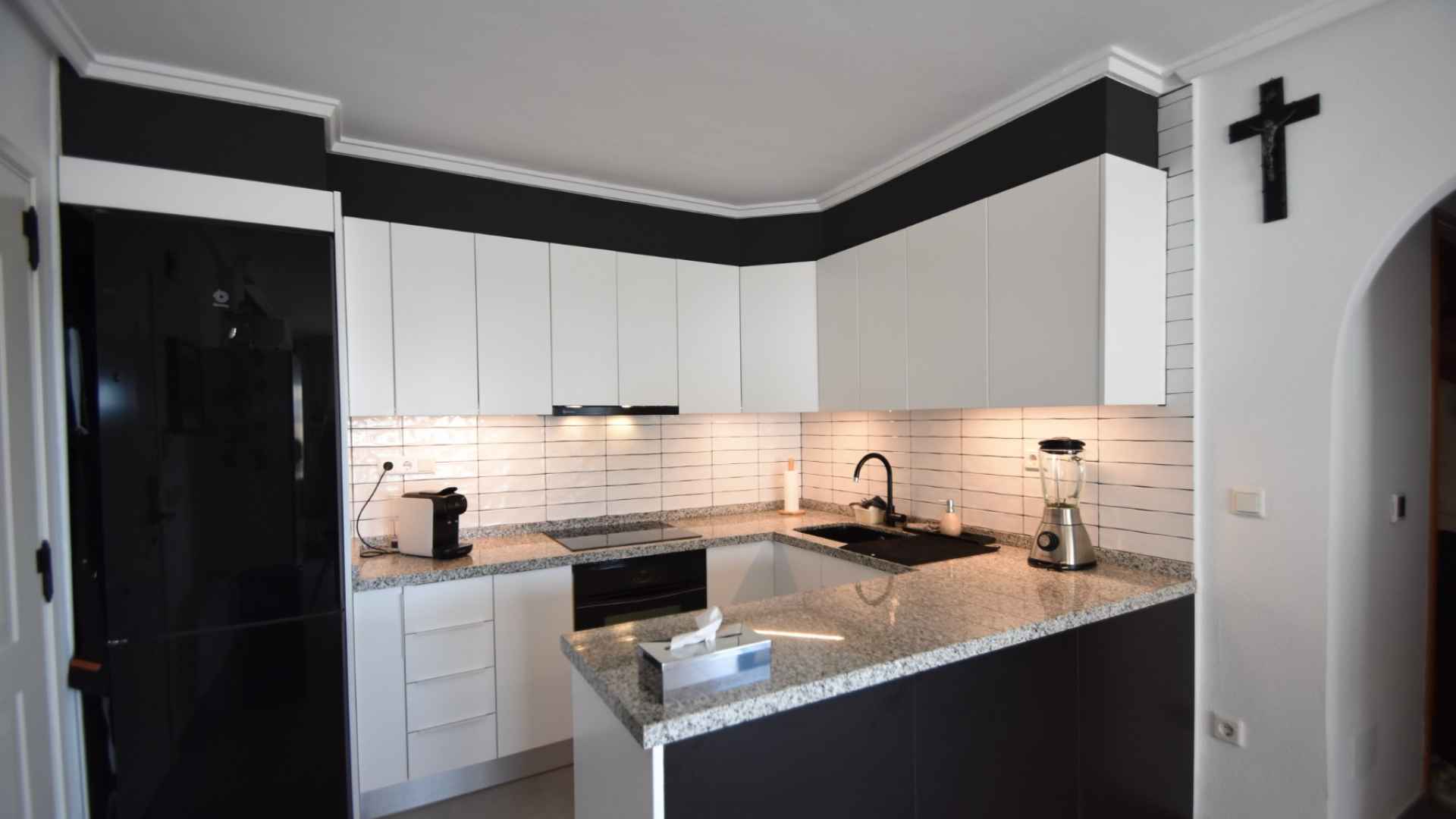 o_1j9uqqrhb1b8v188hoqqi5d1bej70