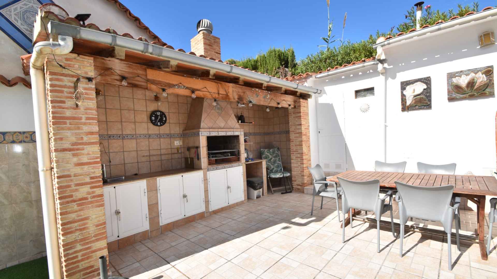 o_1j83hs4l9l48o8g1mp2lgf1q49b1